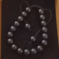 دستبند مشکی مات ، بافت کشویی