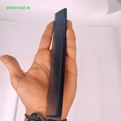 شانه دو دندانه سایز متوسط برند تونی اند گای ضد حرارت و ضد الکتریسیته با مقاومت و طراحی یکنواخت | TONI & GUY 0713