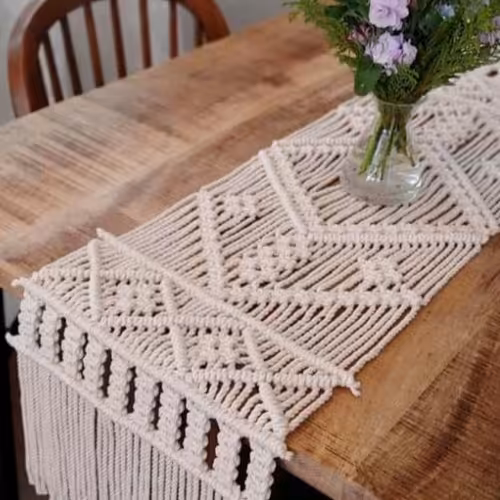 رانر مکرومه یا رومیزی مکرومه بافی