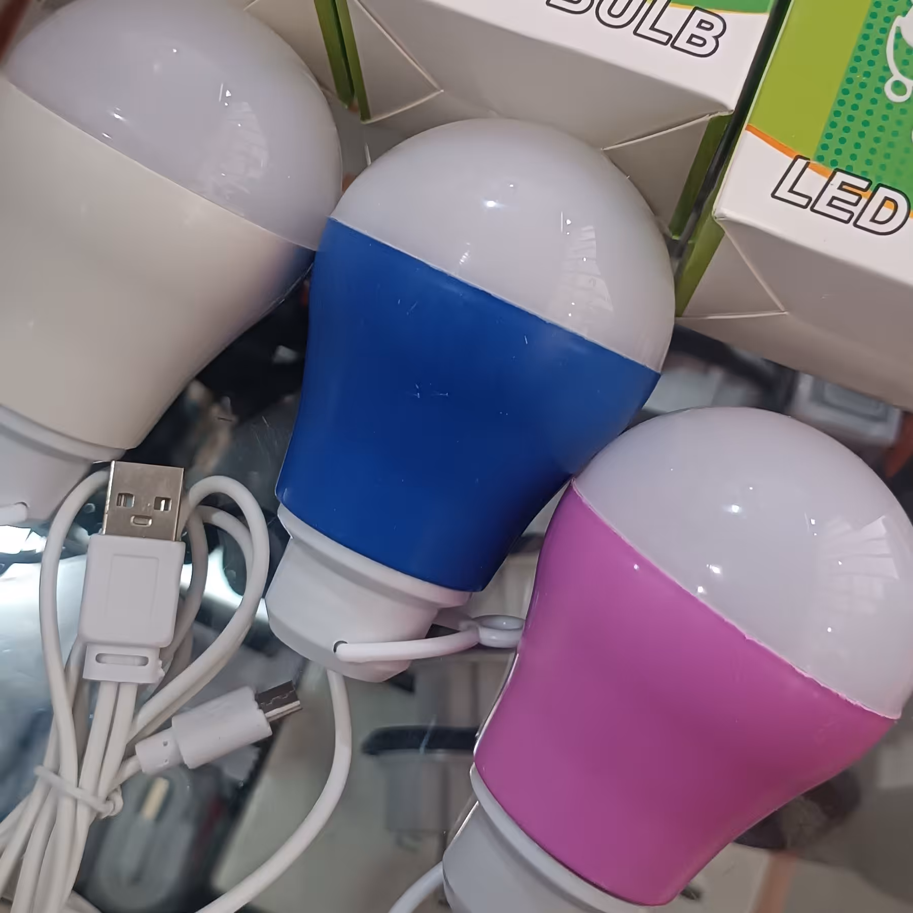 لامپ اضطراری و کمپینگ 