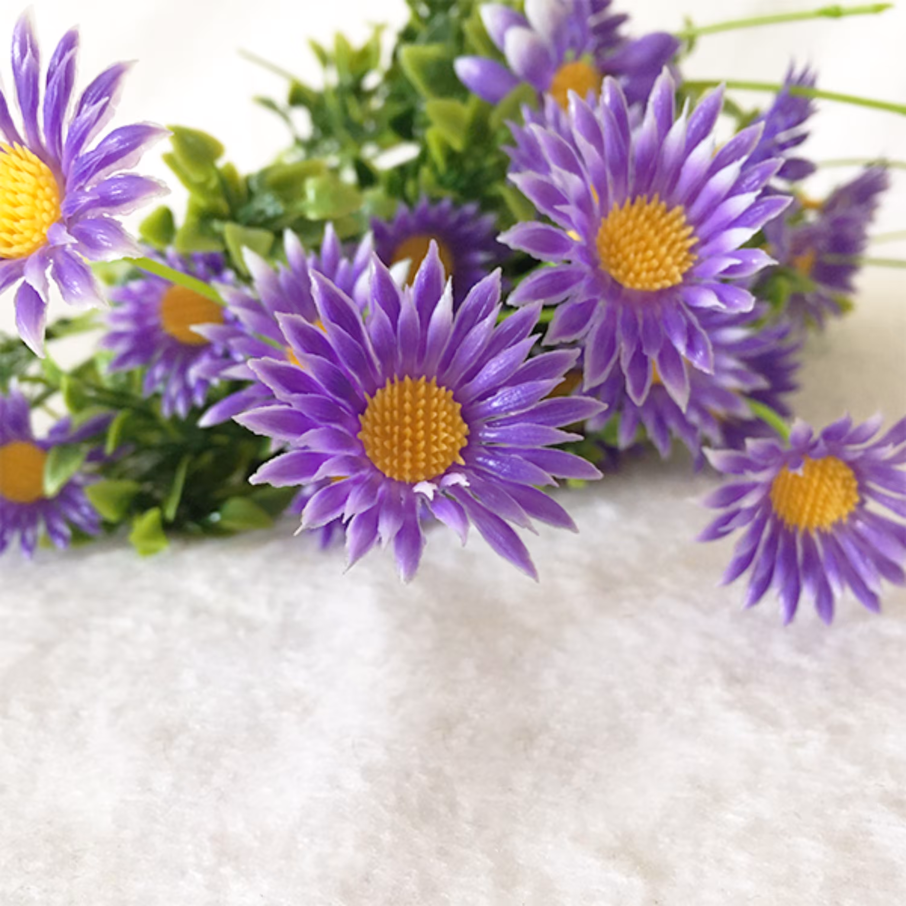 گل مصنوعی بوته ستاره رنگ بنفش ابعاد ارتفاع 40 عرض 15 سانتی متر