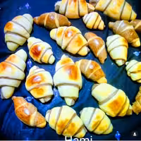 کلوچه مدل کروسان(یک کیلوگرمی)