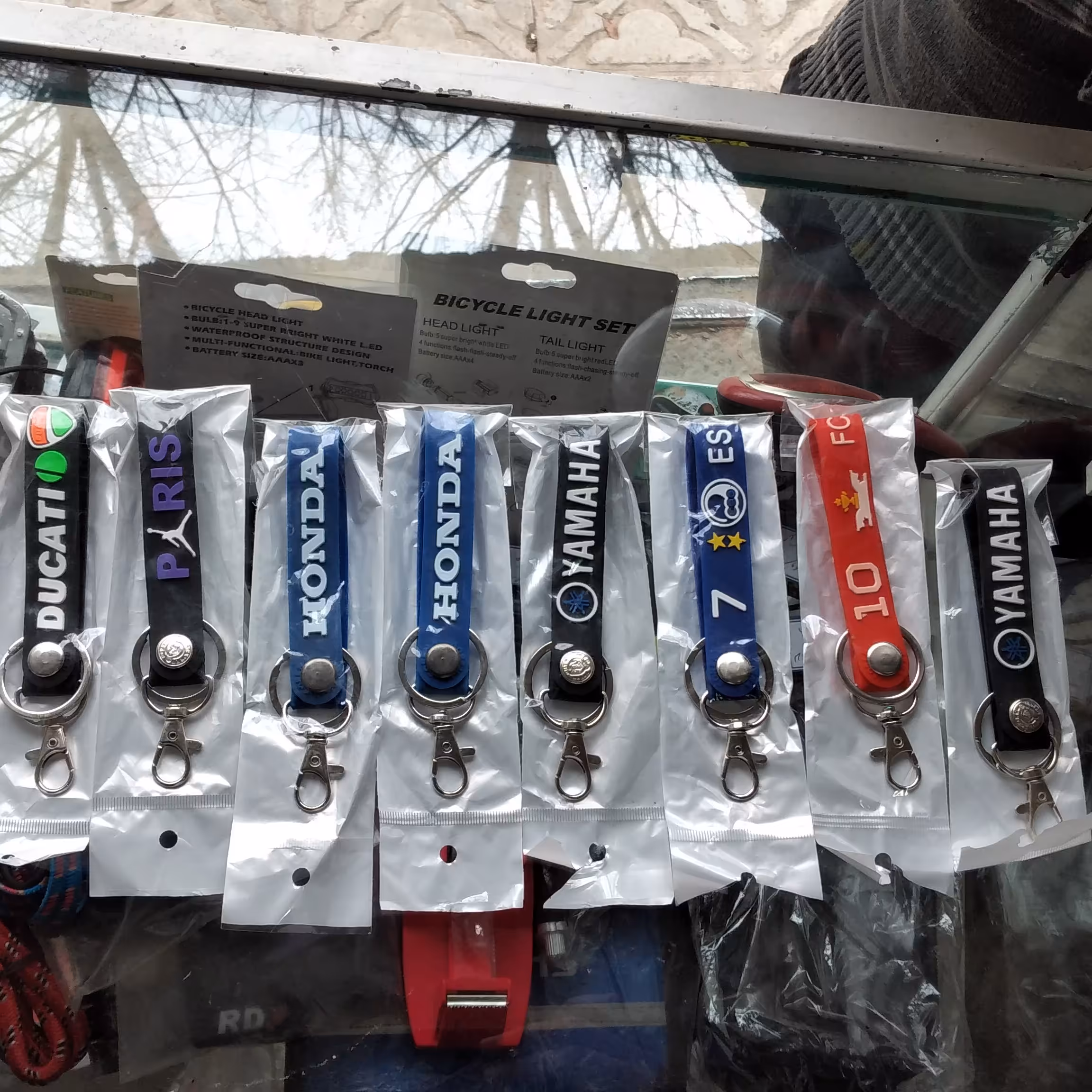 سر سوئیچی سیلیکونی با برند های مختلف 