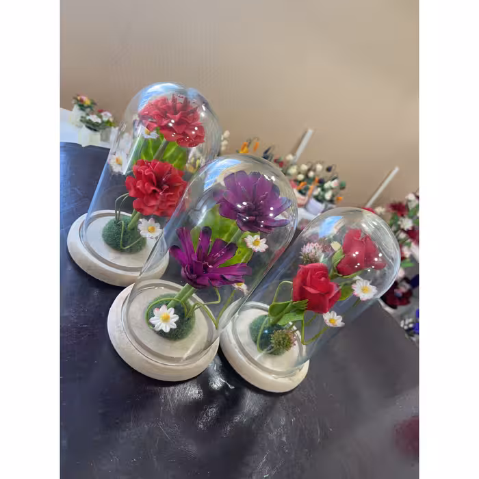 دکوری گوی گل مصنوعی مناسب روز زن