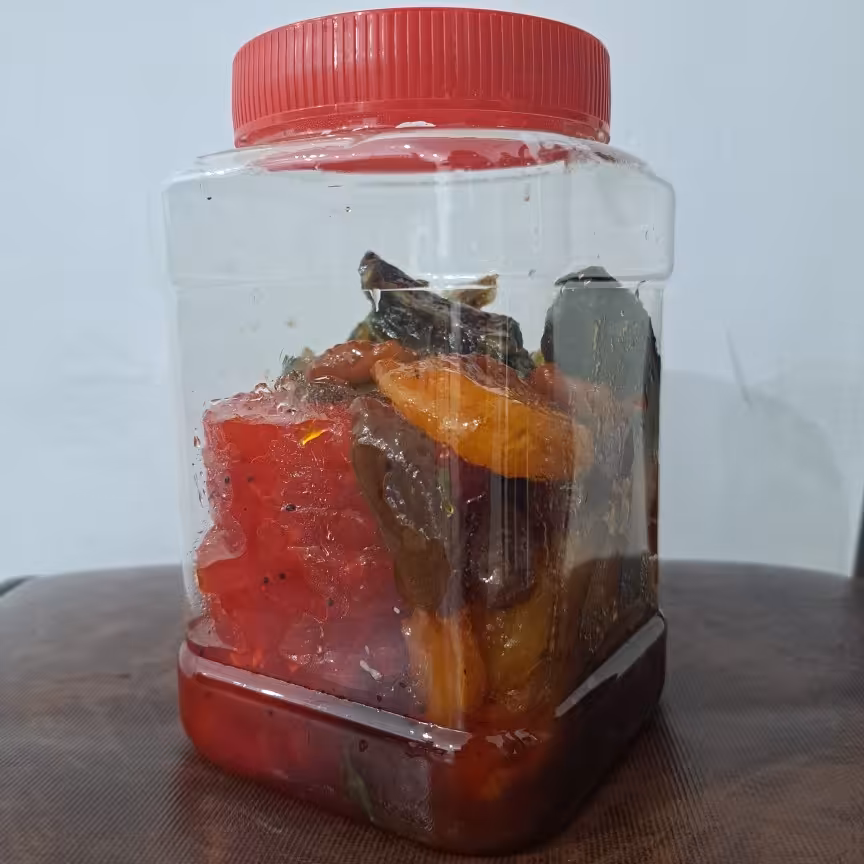 ترشی مخلوط اناناس و زرد الو و کیوی طعم ترشو شیرین(یک کیلویی)