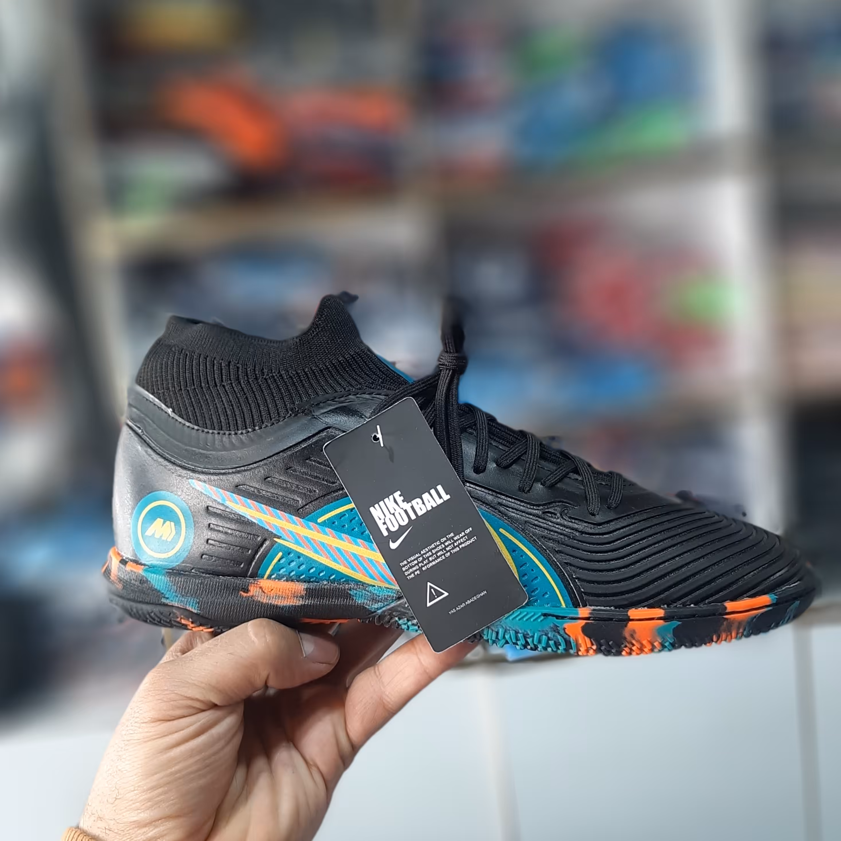 کفش فوتسال جورابی