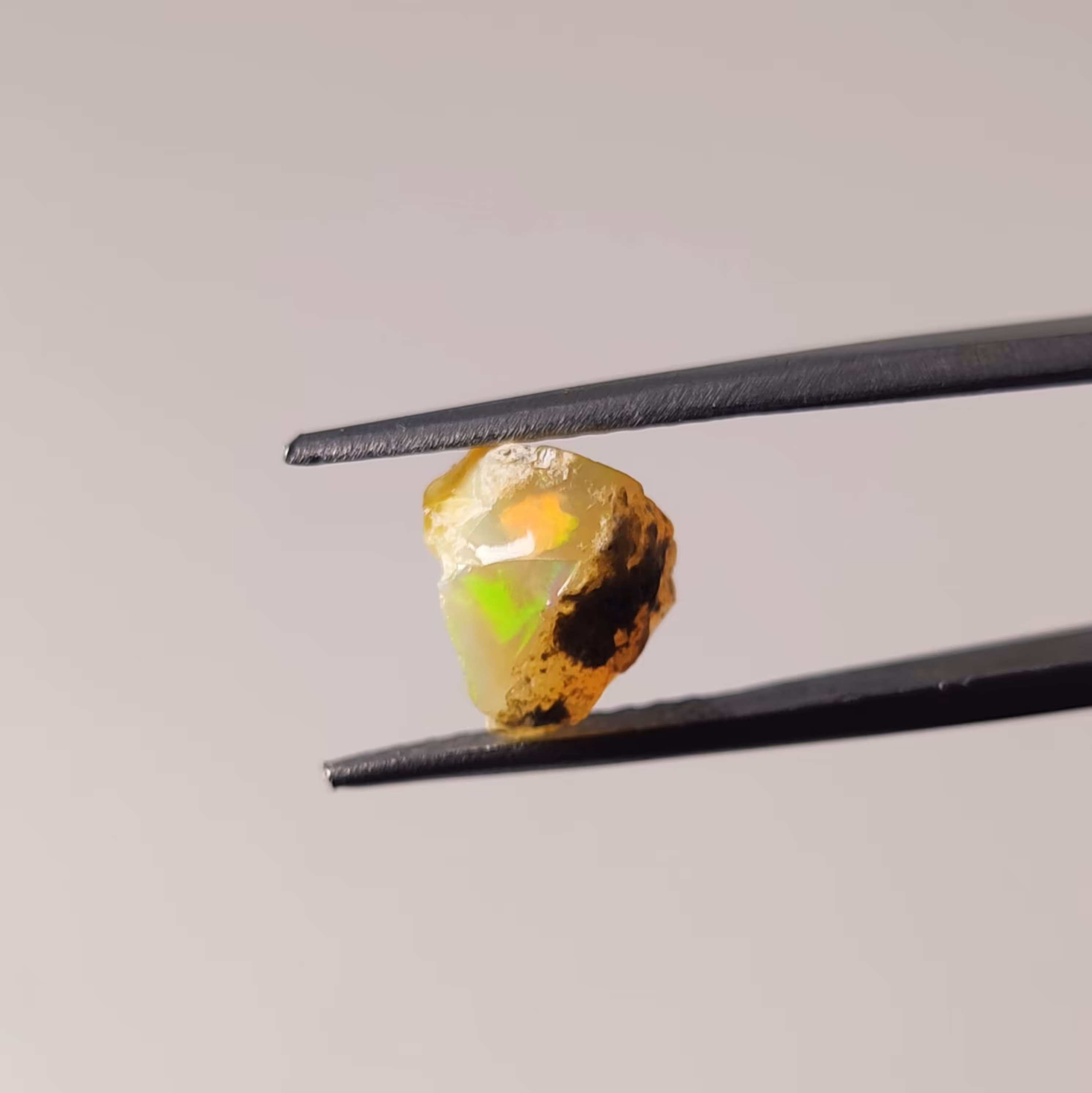 راف سنگ اپال ( اوپال ) معدنی کشور اتیوپی                