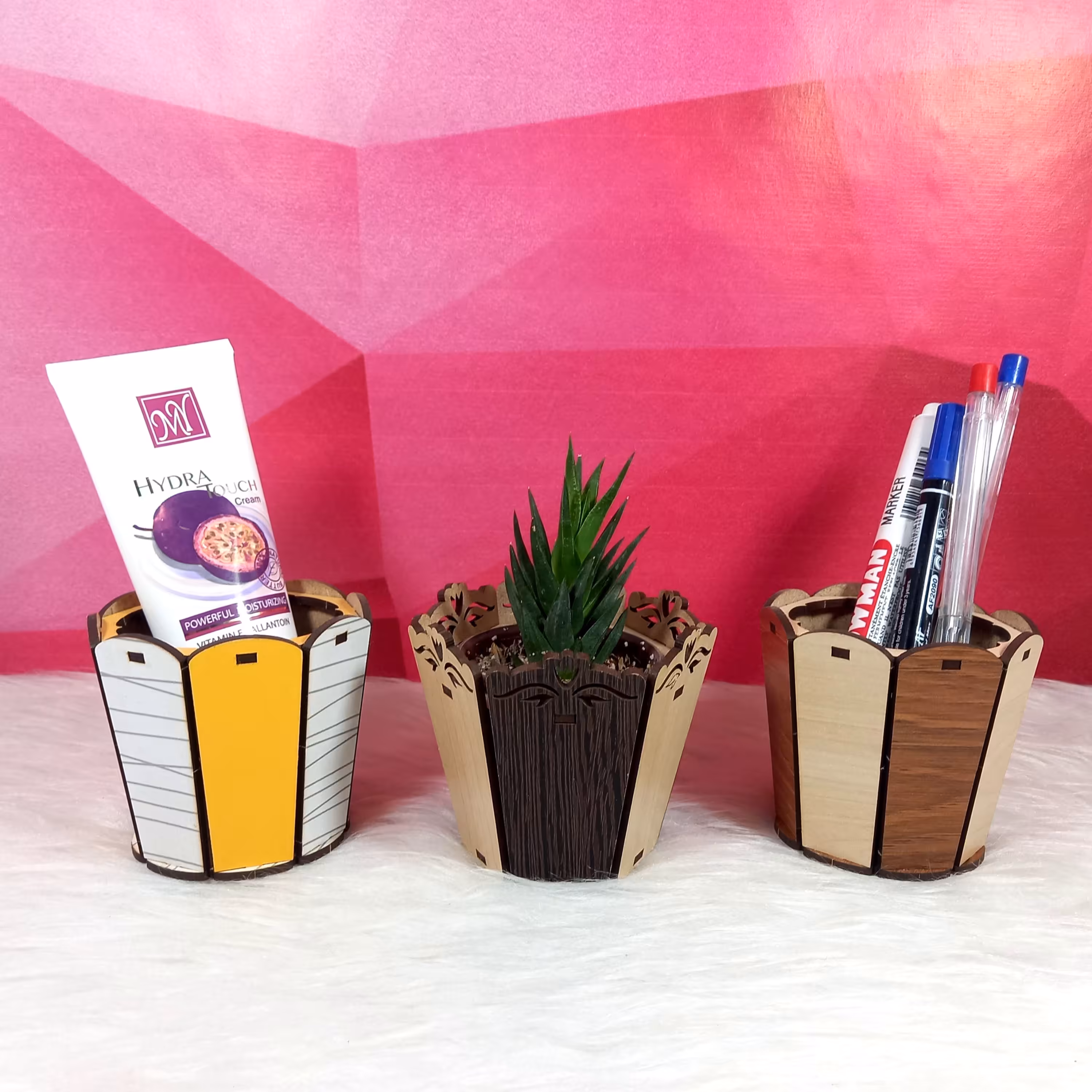 لیوان چوبی -جامدادی-جاگلدونی-جالوازم آرایش-جامدادی چوبی-لیوان گل-گلدونه