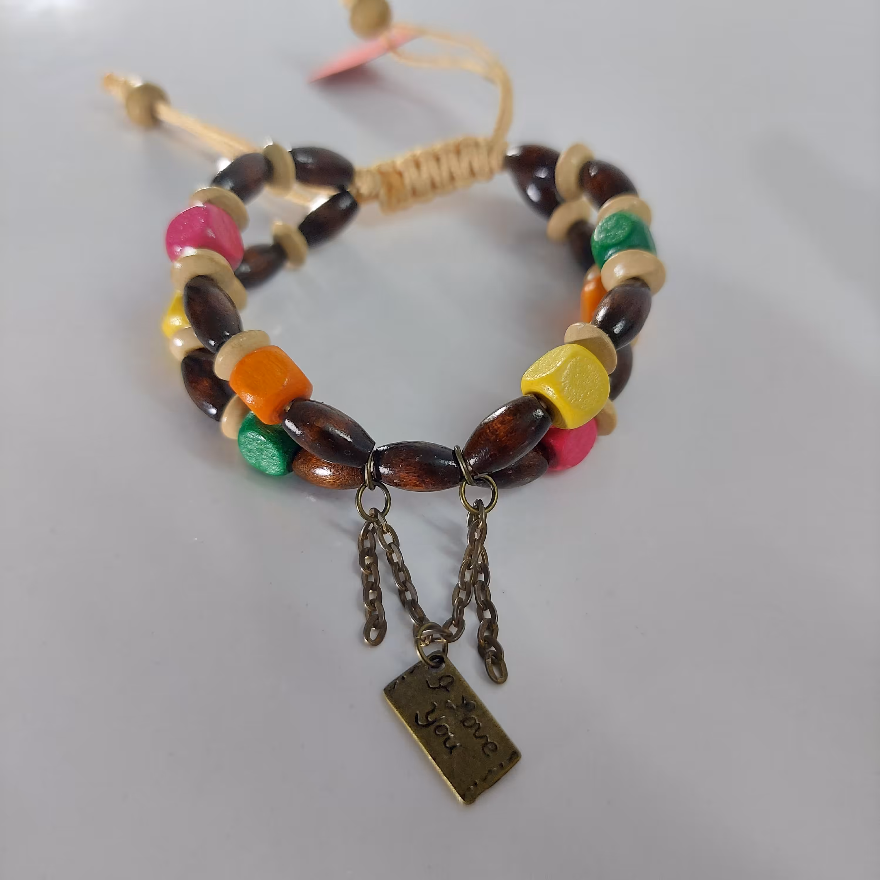 دستبند چوبی رنگی با آویز I Love You کد H015