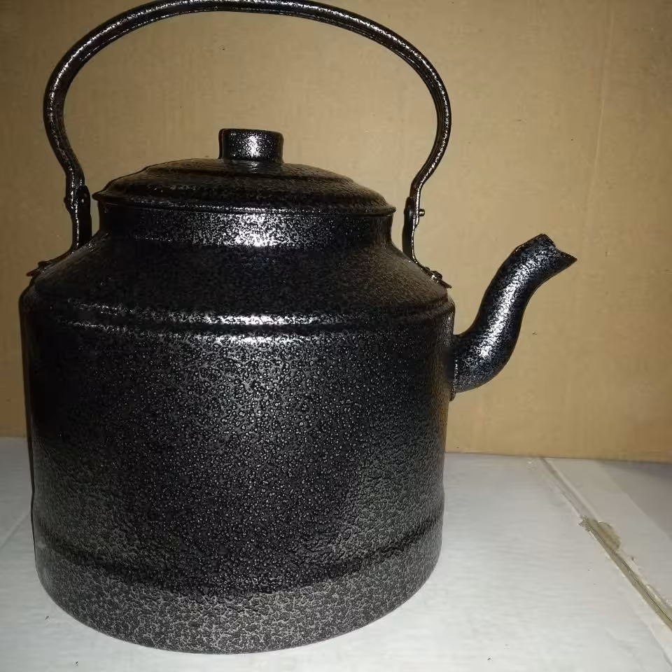 کتری آلومینیومی بزرگ