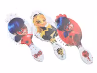 برس دختر کفشدوزکی