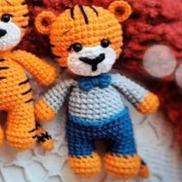 عروسک ببر،جاسوییچی،آویز،دستبافت،اسباب بازی،عروسک سال