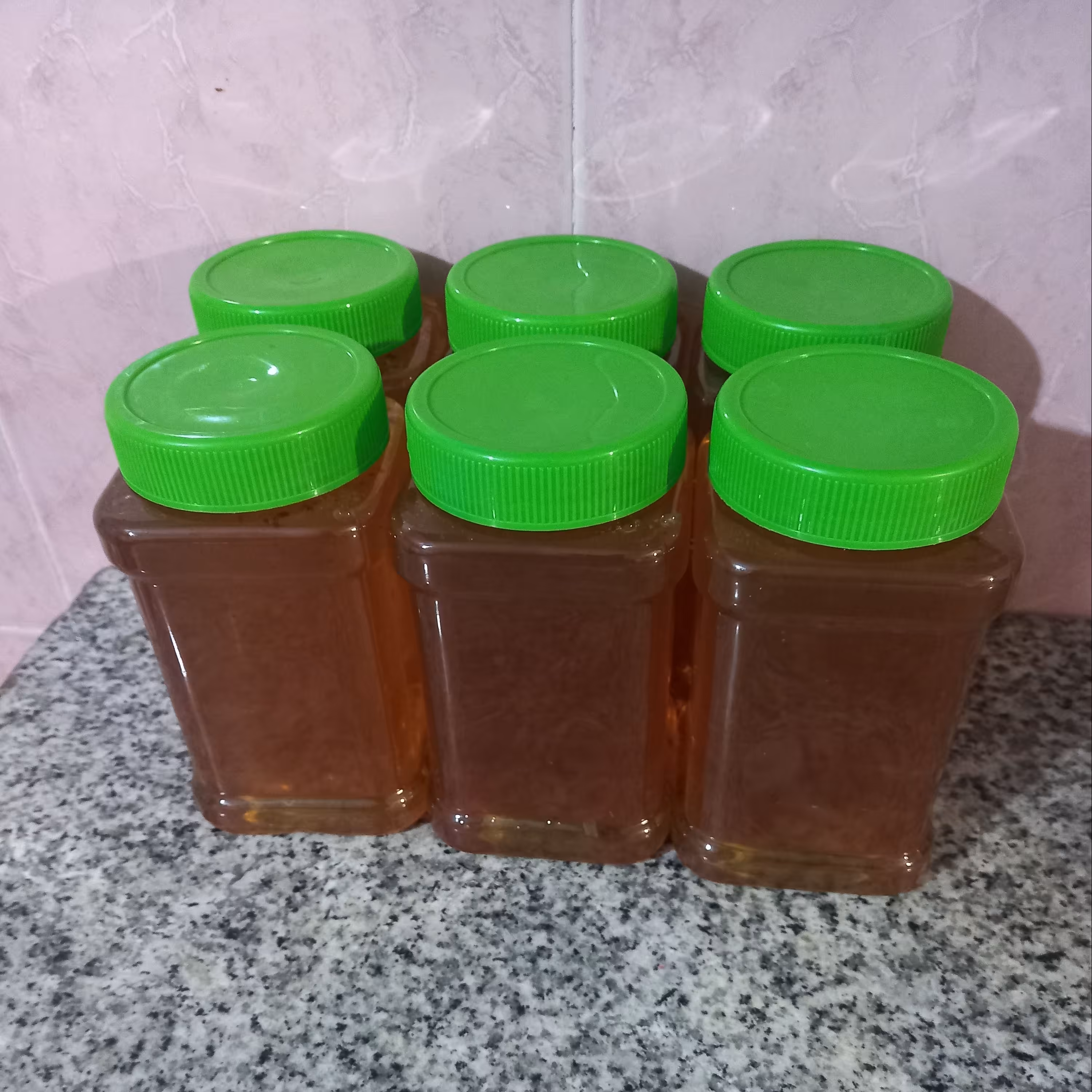 عسل کاملا طبیعی بهاره یک کیلویی