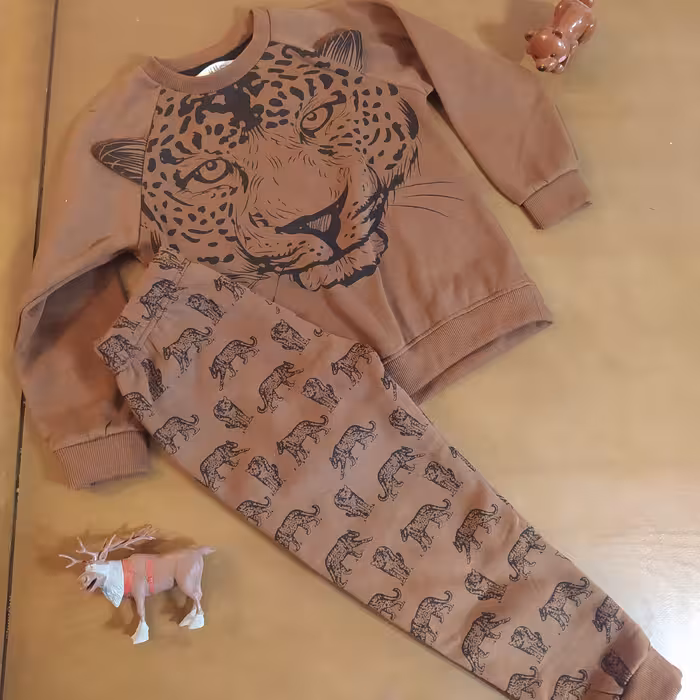 بلوز شلوار اسپرت بچه گانه تو کرکی برند اچ اند ام سایز 5 تا 6 سال پوشاک بچه گانه 