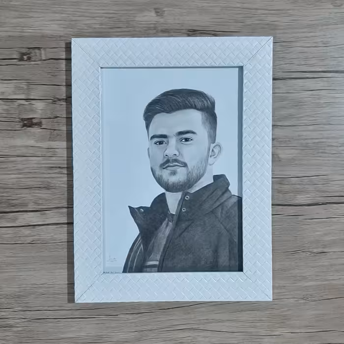 طراحی چهره سفارشی سیاه قلم بدون قاب