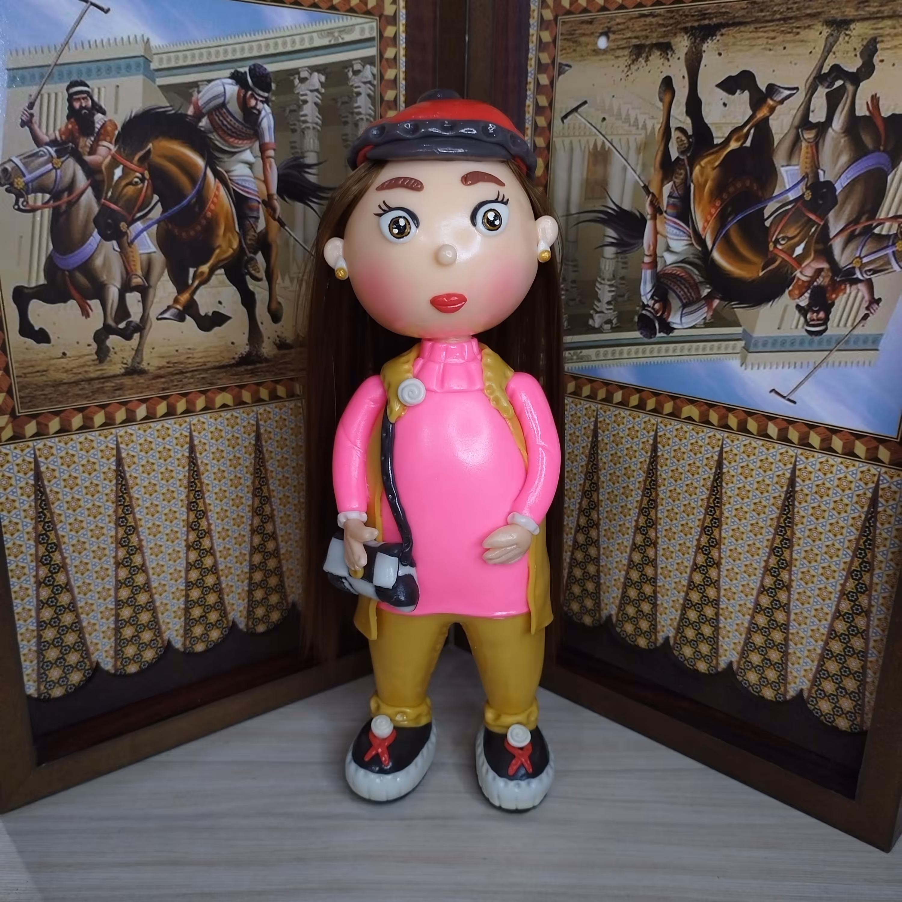 عروسک دست ساز دختر  