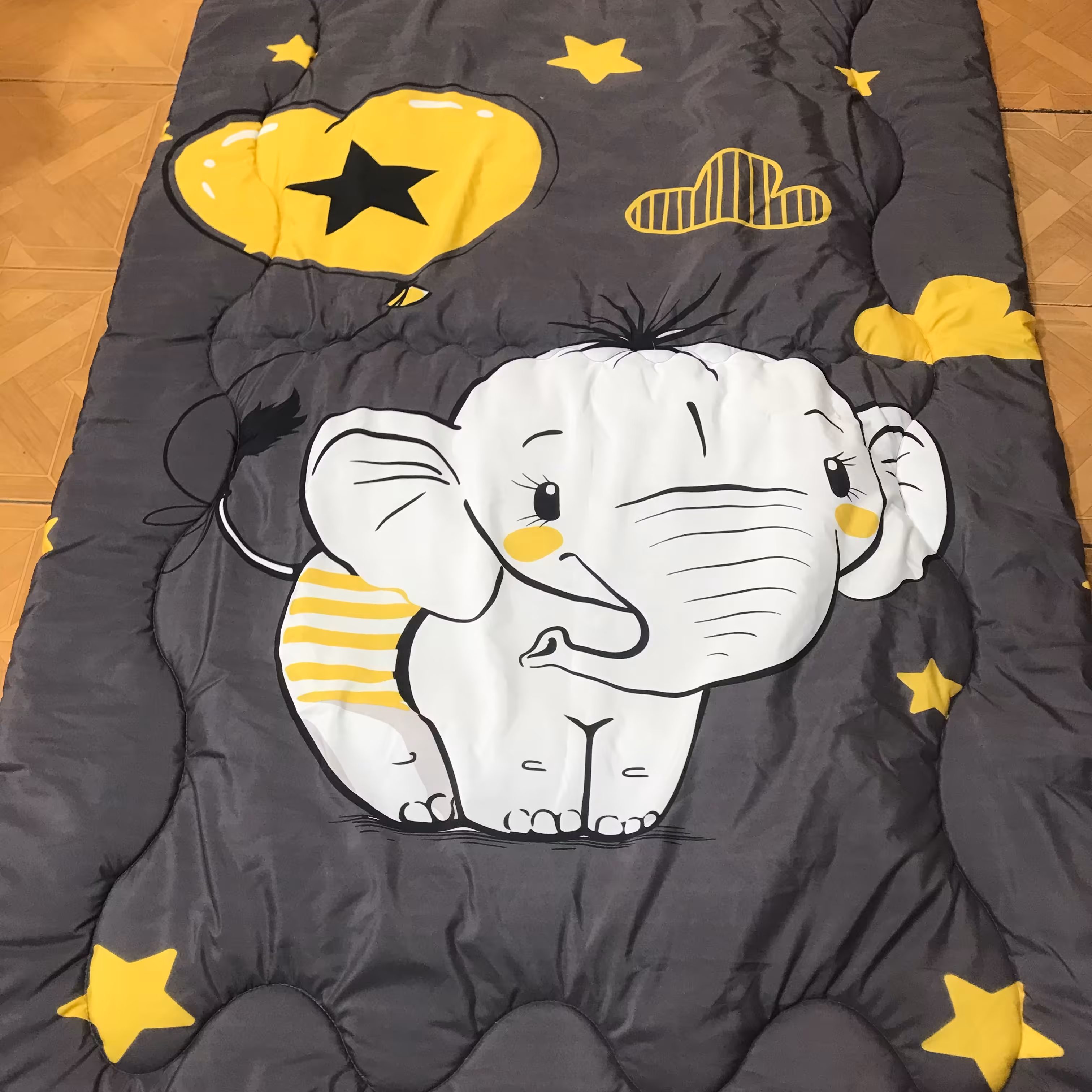 روتختی تکنفره عرض 120طرح فیل بادکنکی بروا گالری با کیفیت درجه یک و دوخت عالی