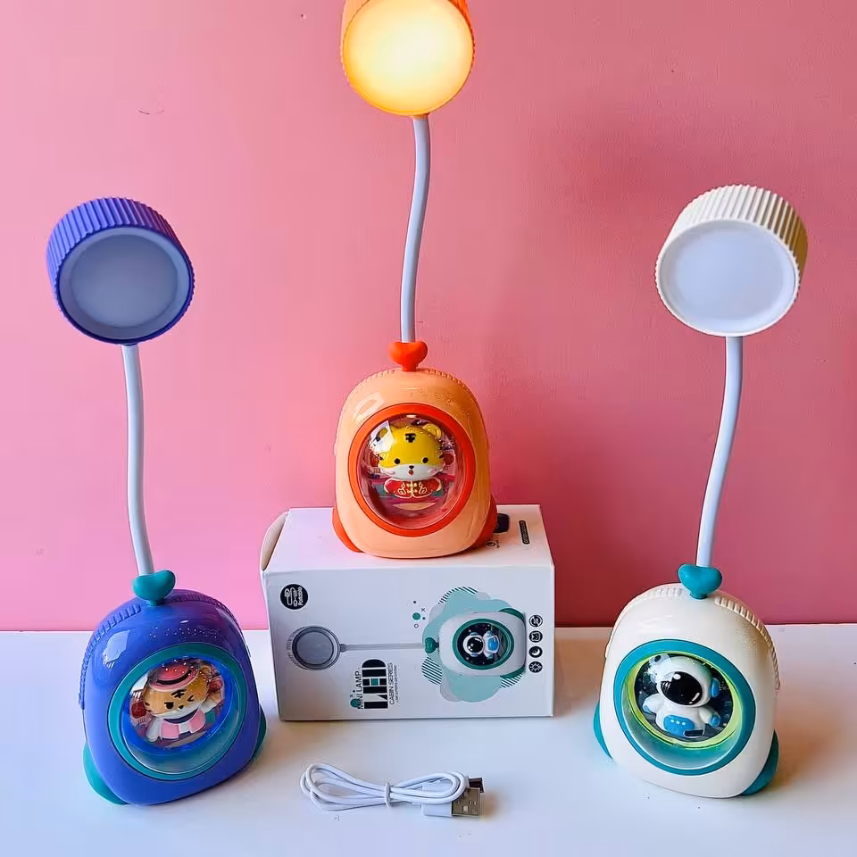 چراغ مطالعه و چراغ خواب ببر فضانورد