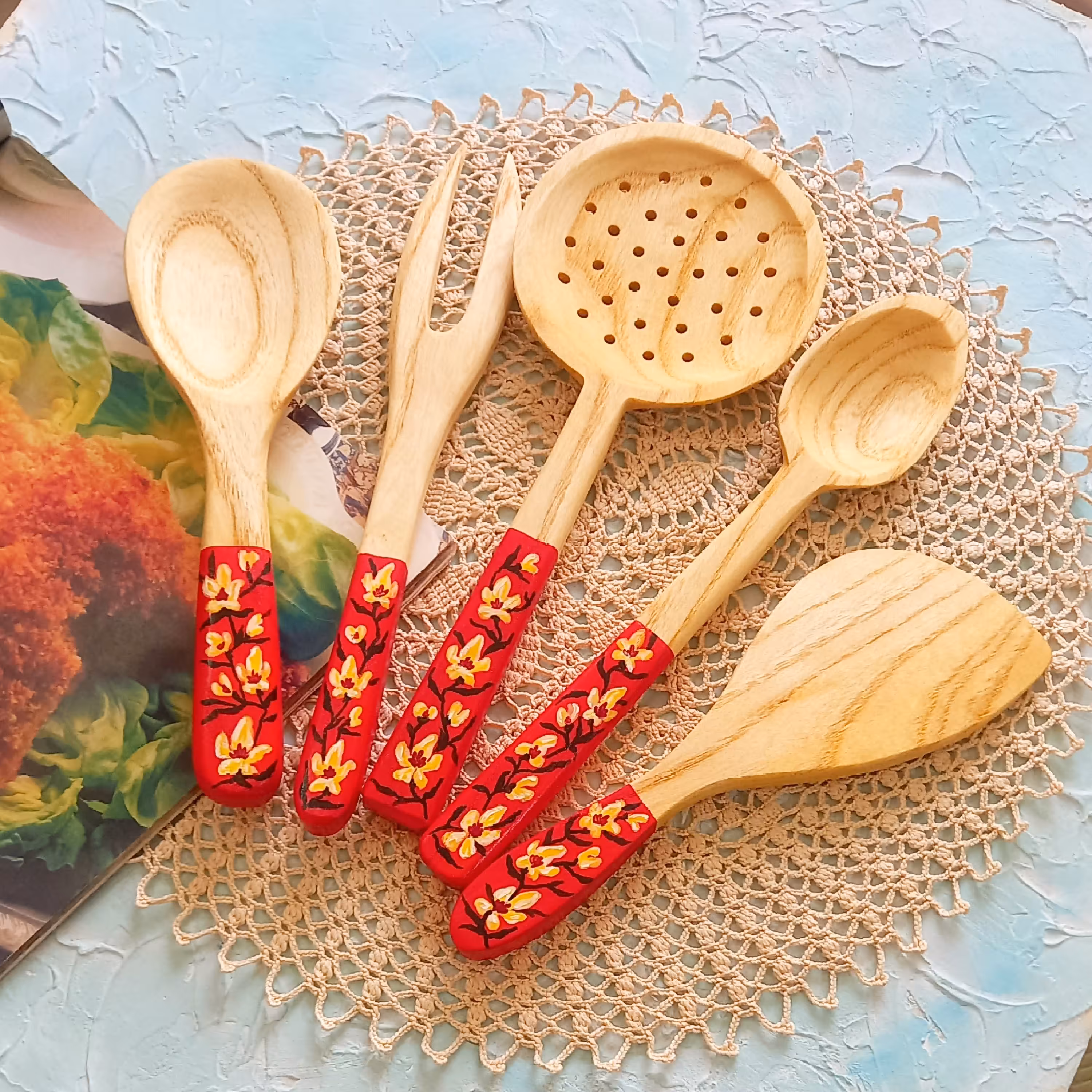 ست کفگیر ملاقه چوبی دستساز بارلی ویژه جهیزیه عروس 5 تکه نقاشی با دست کد bar0139