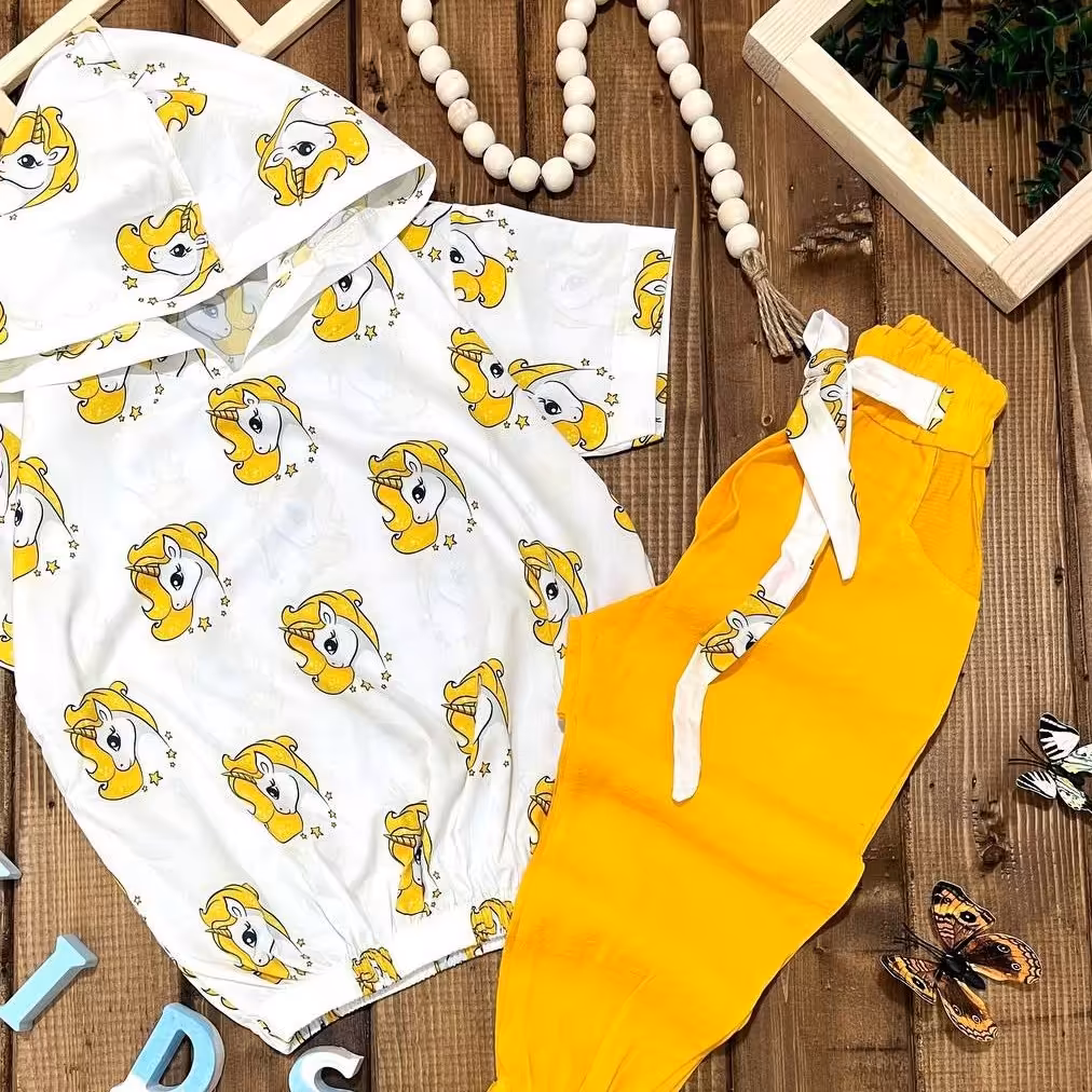 نیم تنه کلاهدار  کراپ باشلوار دخترونه