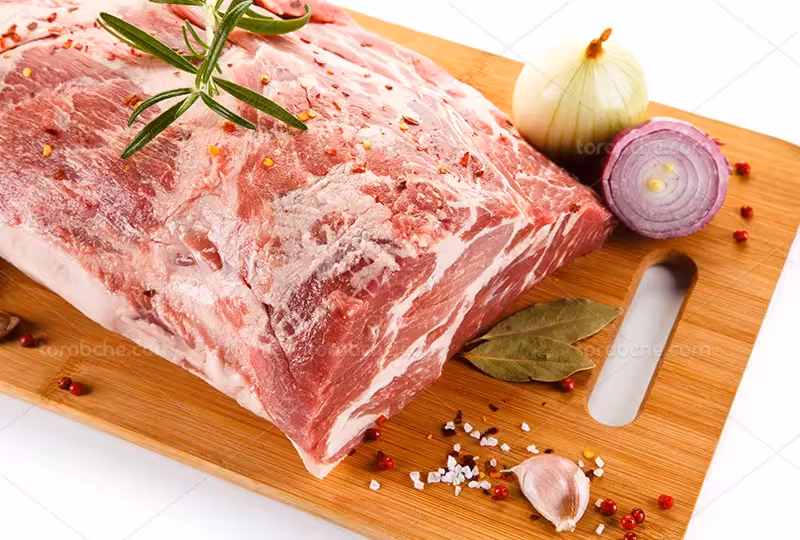 عکس گوشت قرمز با پیاز | گرافیک با طعم تربچه