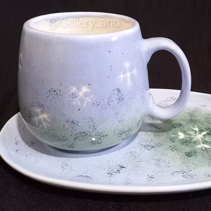 ماگ مخروطی پیش دستی بیضی نام طرح زمستان برفی  خیلی خوشرنگ