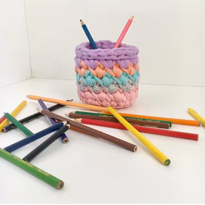 جامدادی دستباف تریکو طرح 1