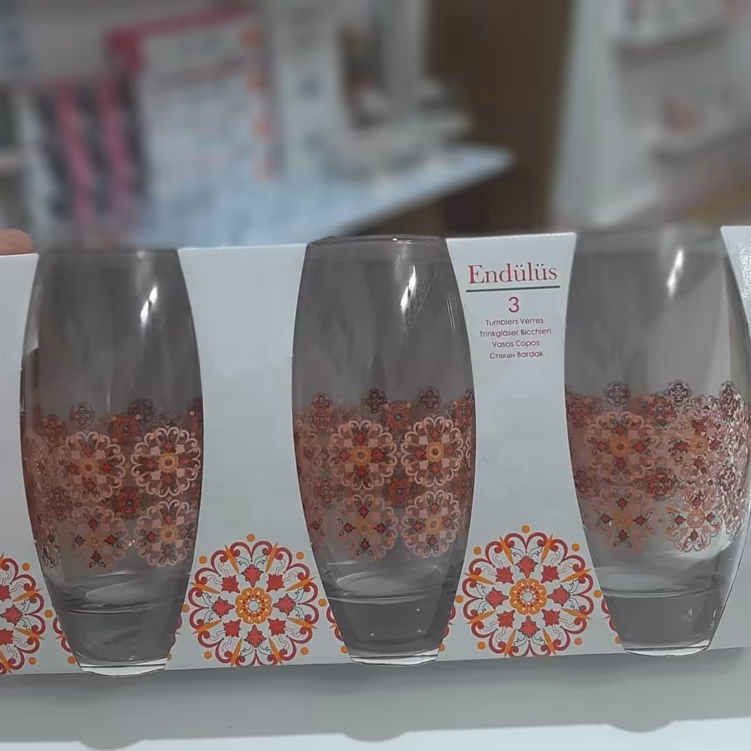 لیوان بلندترک پاشاباغچه ،لیوان تک