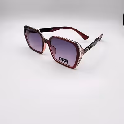 عینک آفتابی منگو Mango