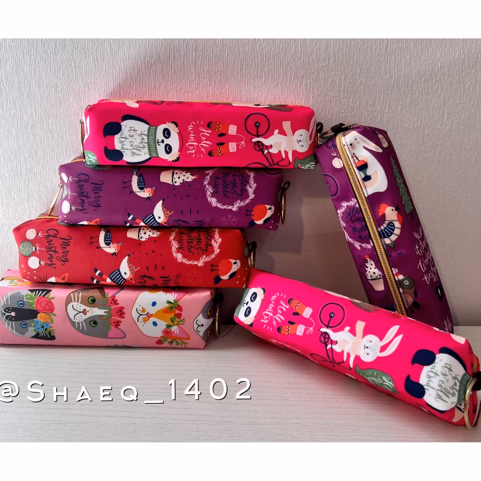 جامدادی عروسکی تک زیپ