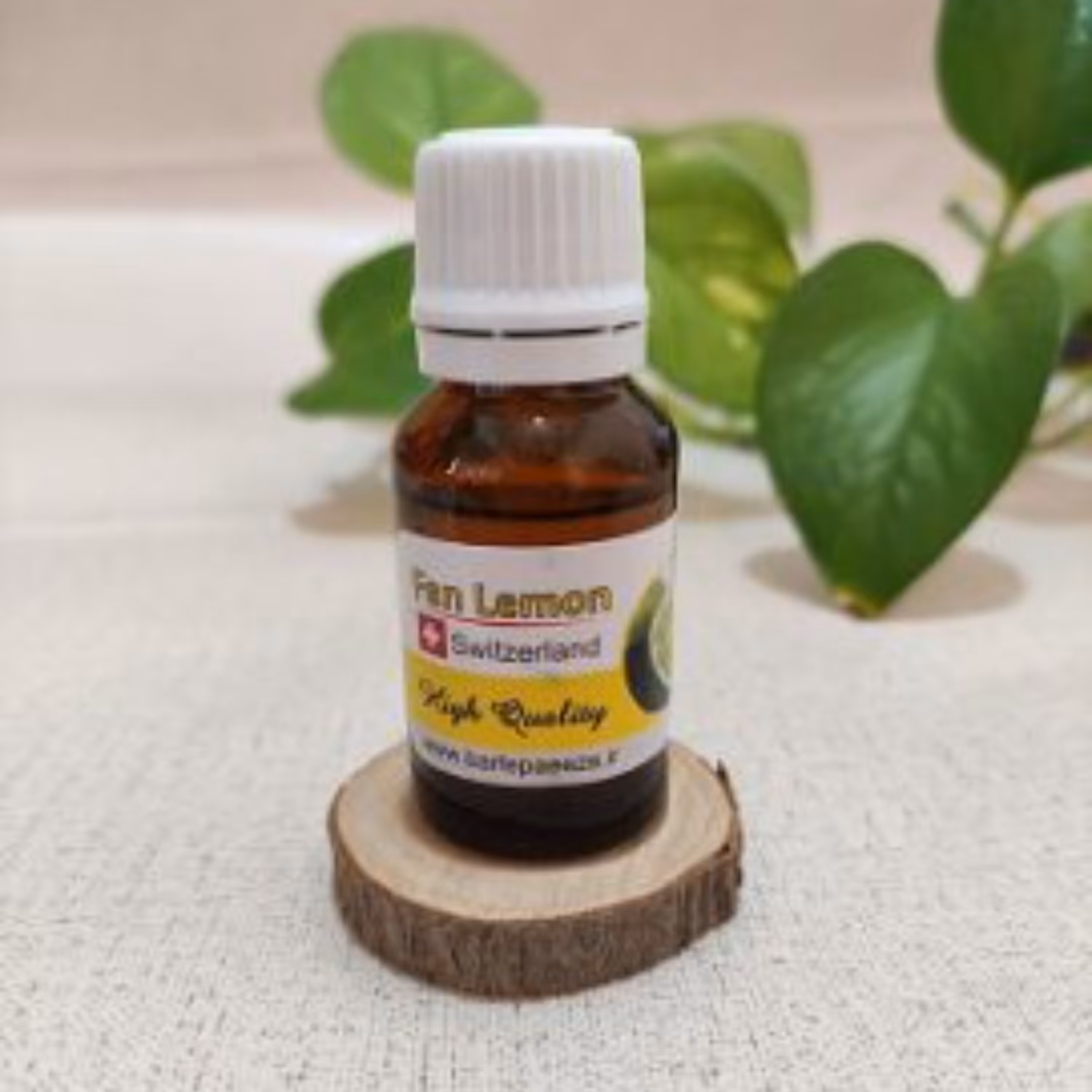 اسانس خوشبوکننده لیمو