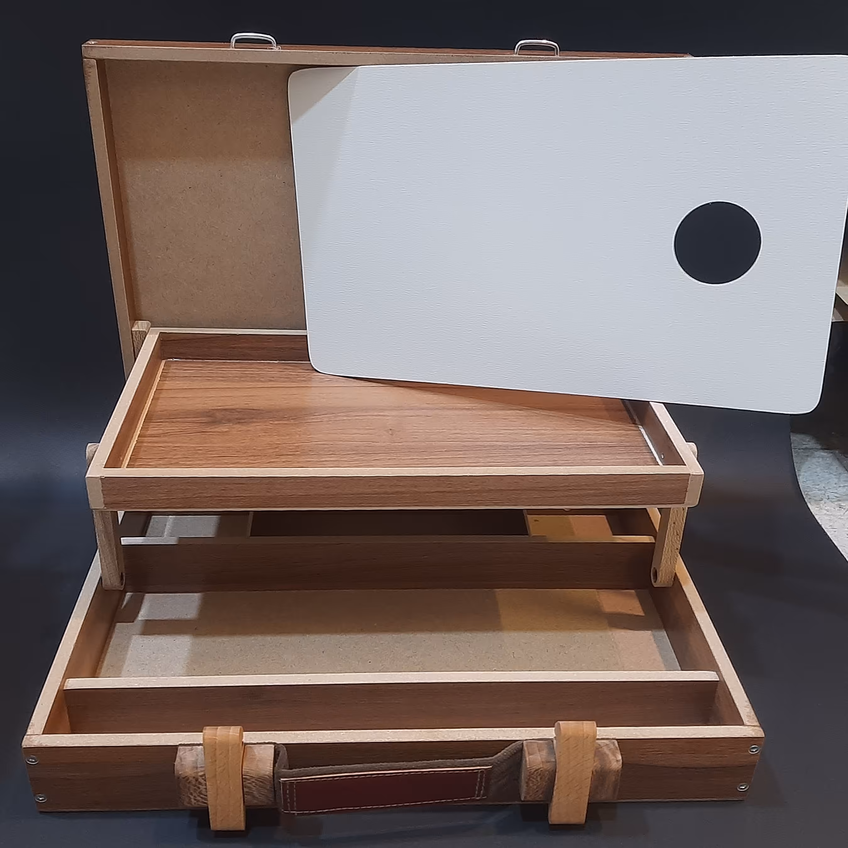 کیف دو طبقه چوبی رنگ و روغن