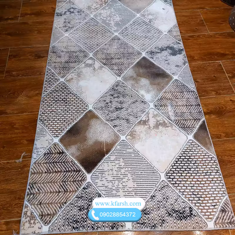 فرش کناره فانتزی کرم قهوه ای