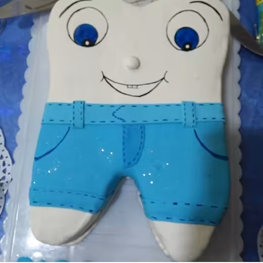 کیک خانگی دندونی پسرانه