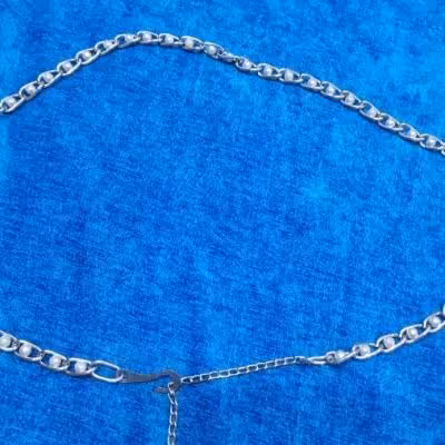 کمربند زنجیر مهره سفید