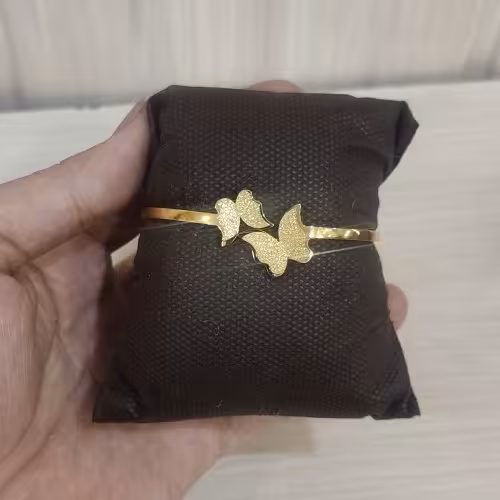 دستبند پروانه(کیفیت عالی) 
