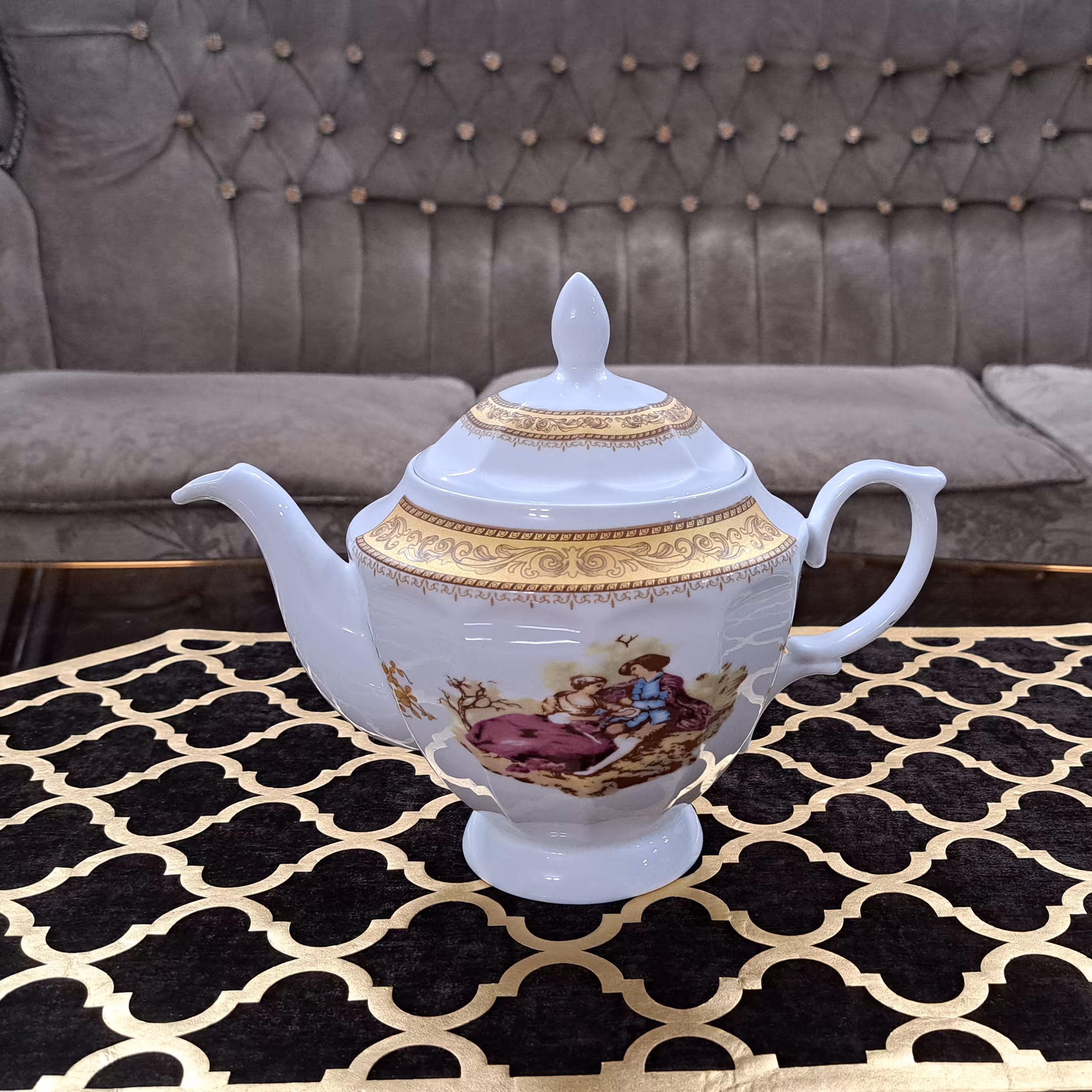 قوری چینی زرین مدل نئوکلاسیک