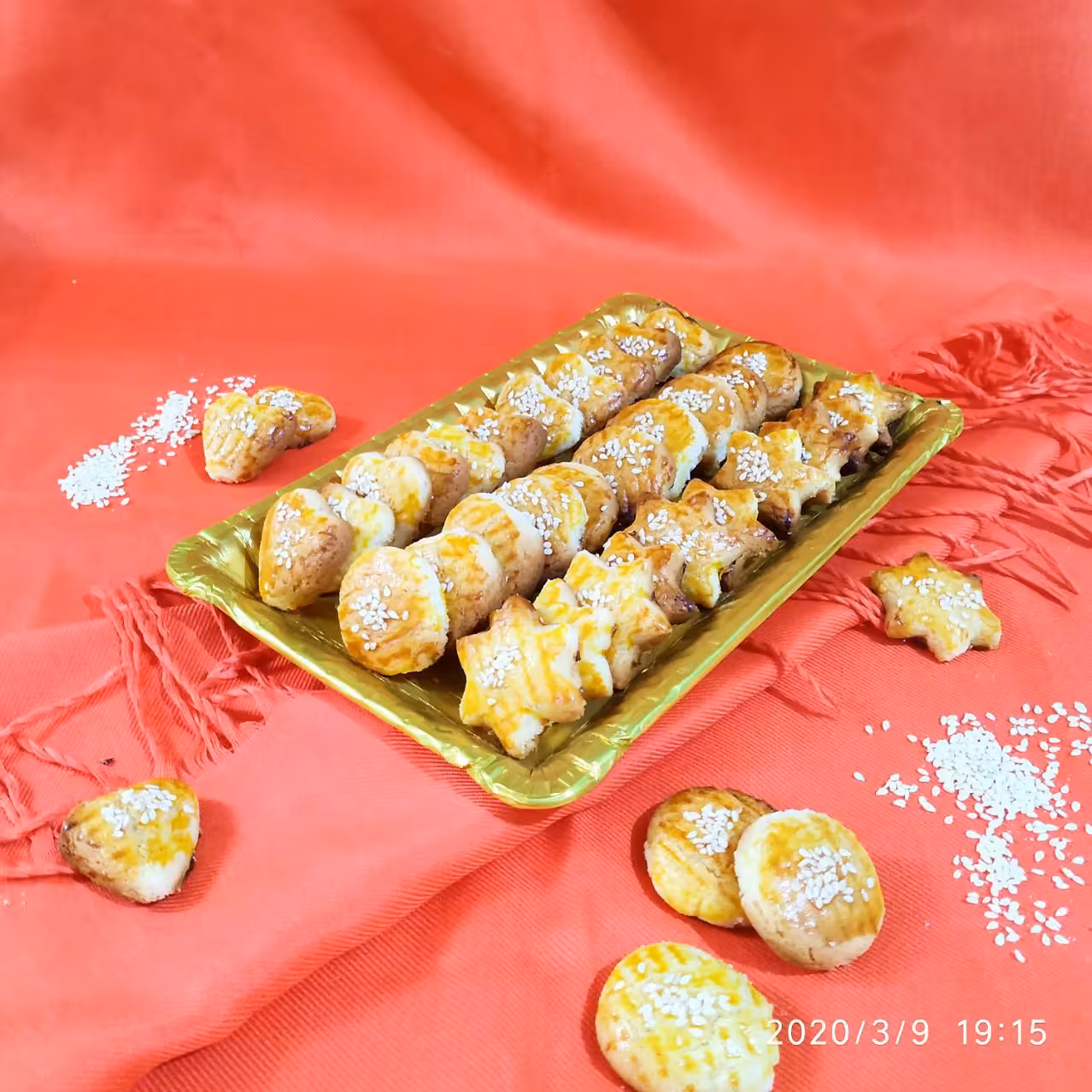 شیرینی نان چای قزوین نیم کیلویی