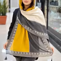 شال با حاشیه های هرمس