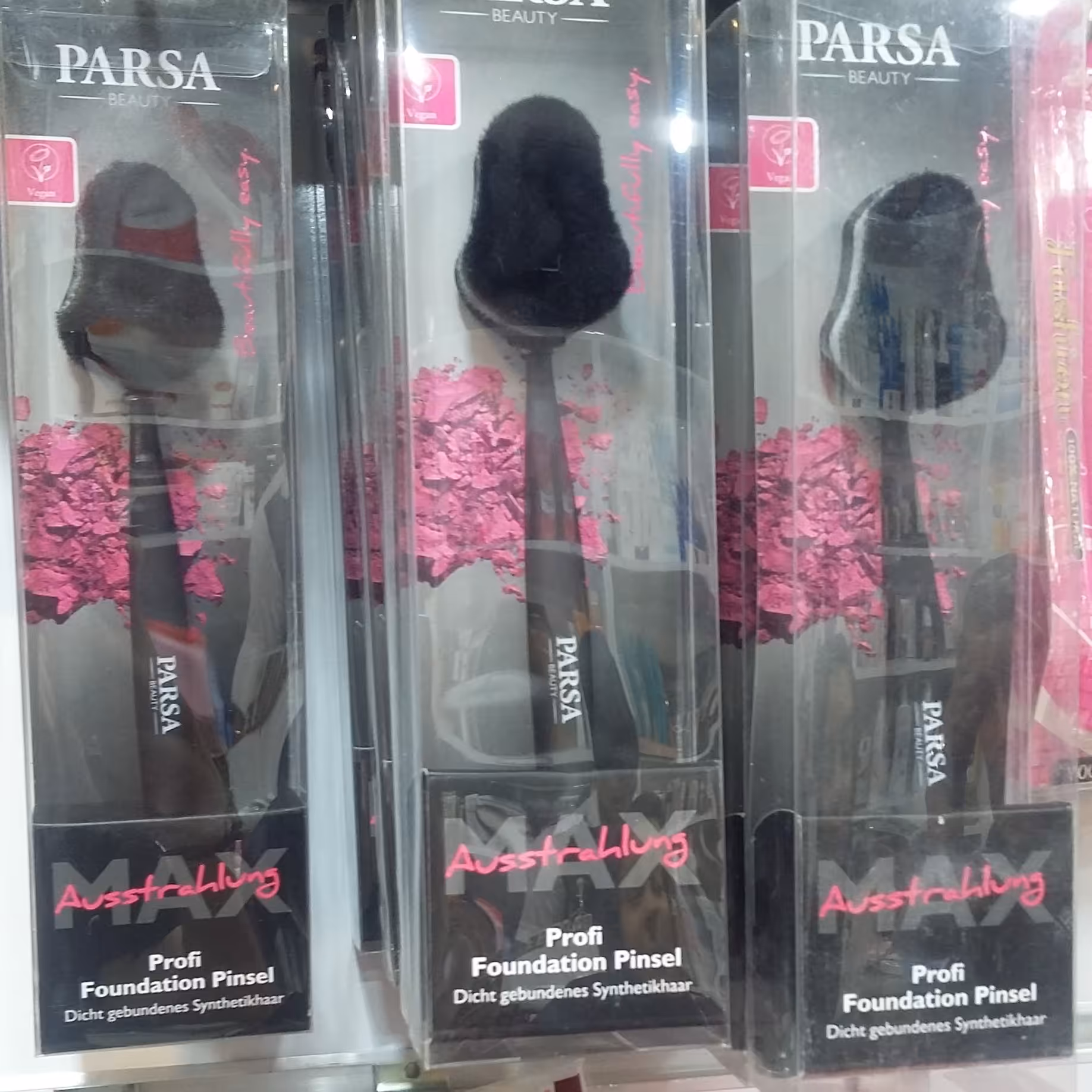 پد و براش رژ گونه