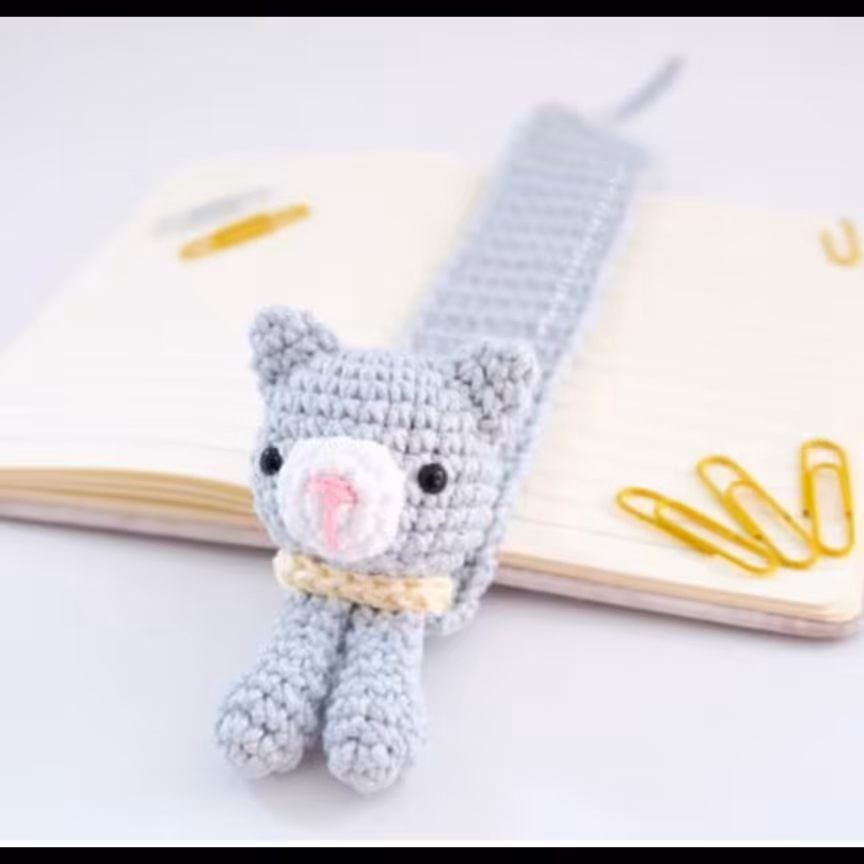 جامدادی و بوک مارک بافتنی طرح گربه بسیار جذاب و شیک