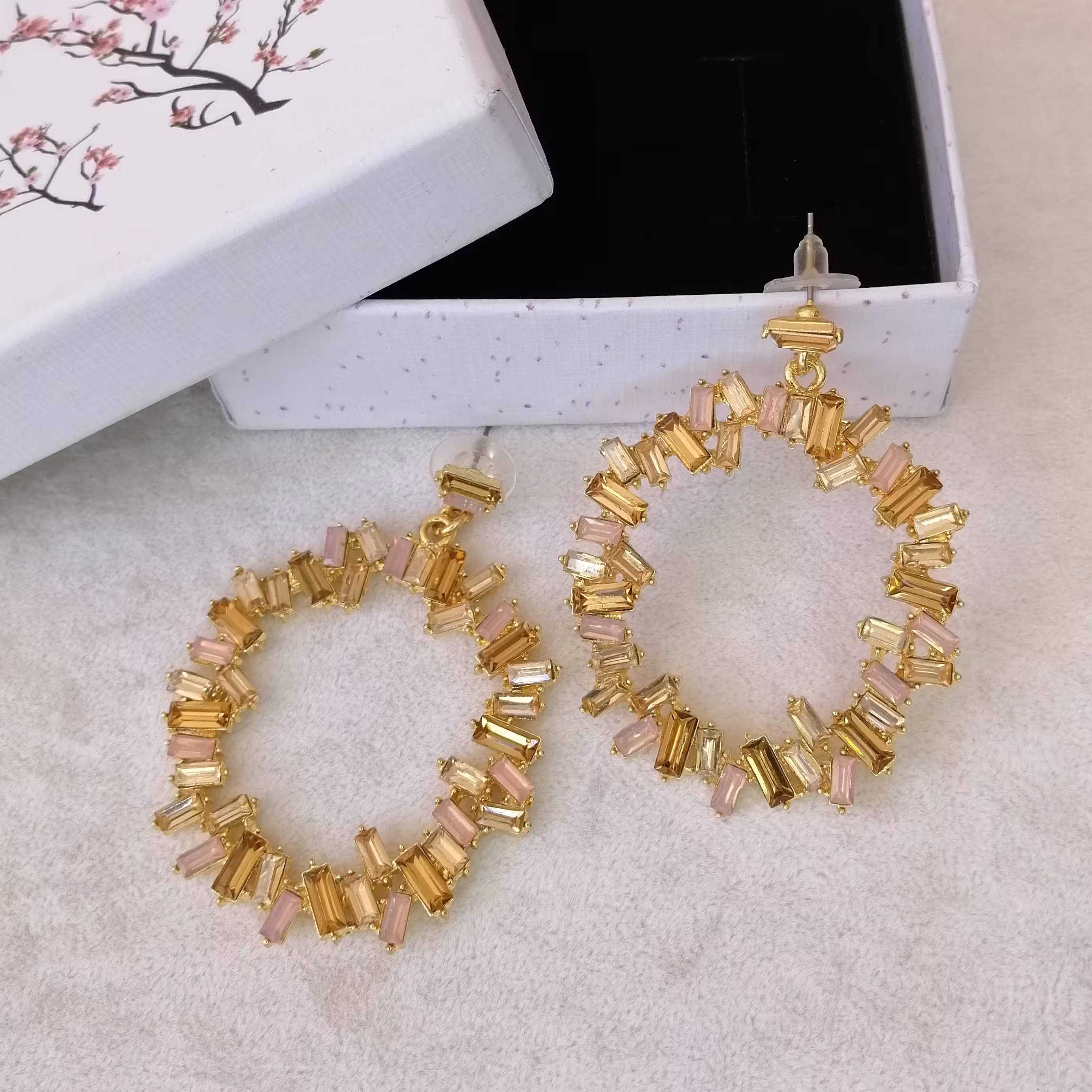 گوشواره نگین مستطیل