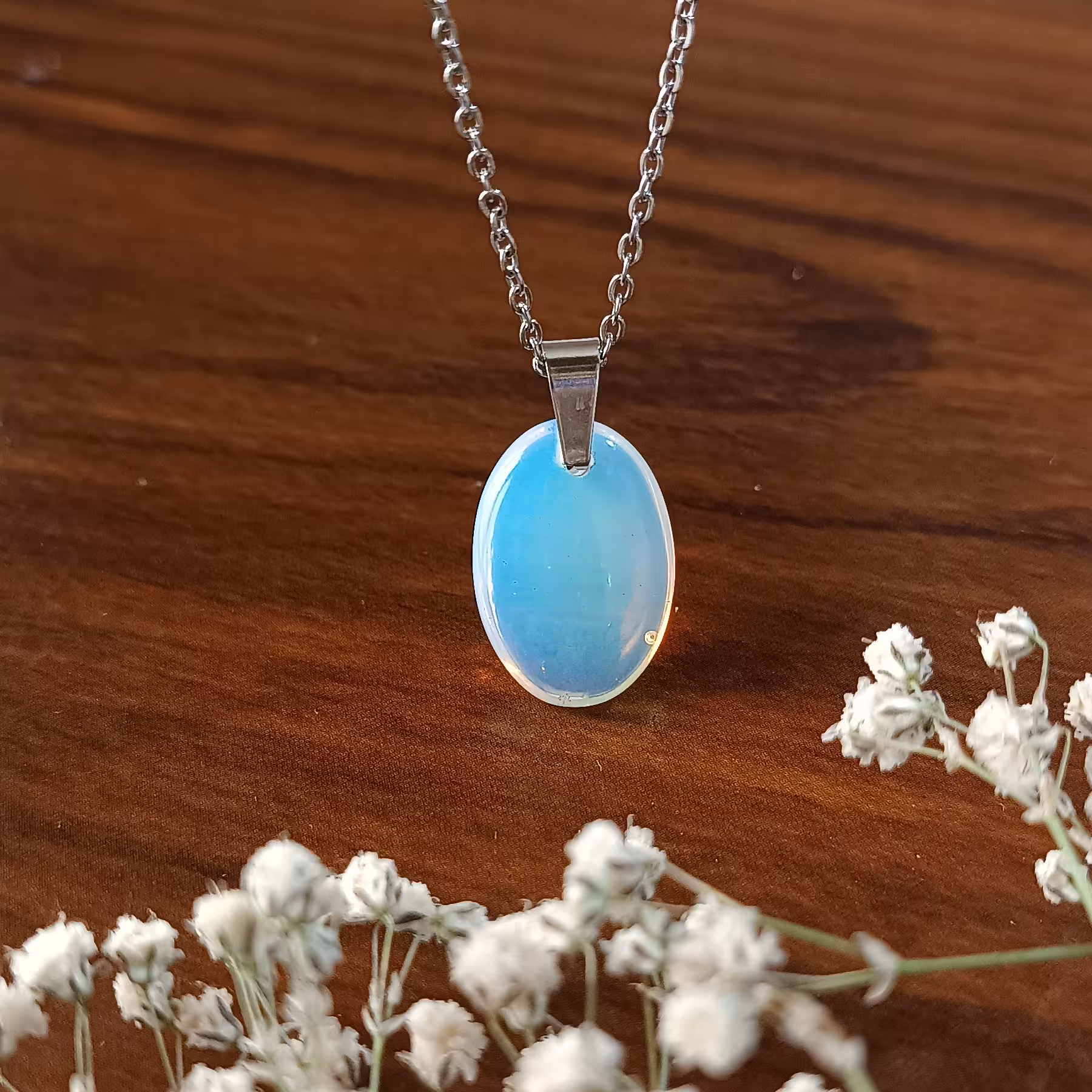 گردنبند سنگ مون استون اوپالیت اصل کد 016 با کیفیت درجه یک به همراه زنجیر استیل