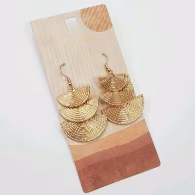 گوشواره طلایی مجلسی آویز دار