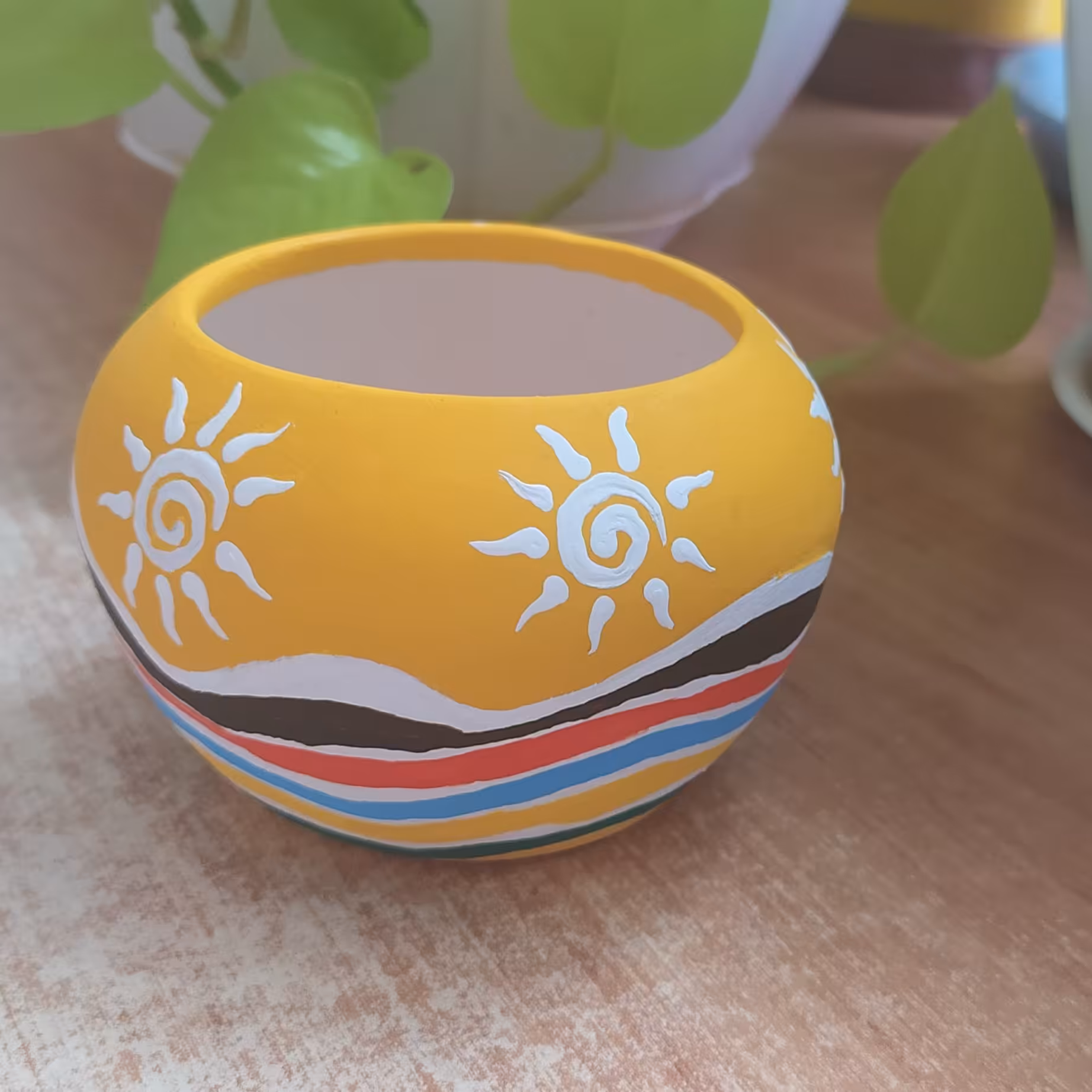 گلدان سفالی توپی کوچک