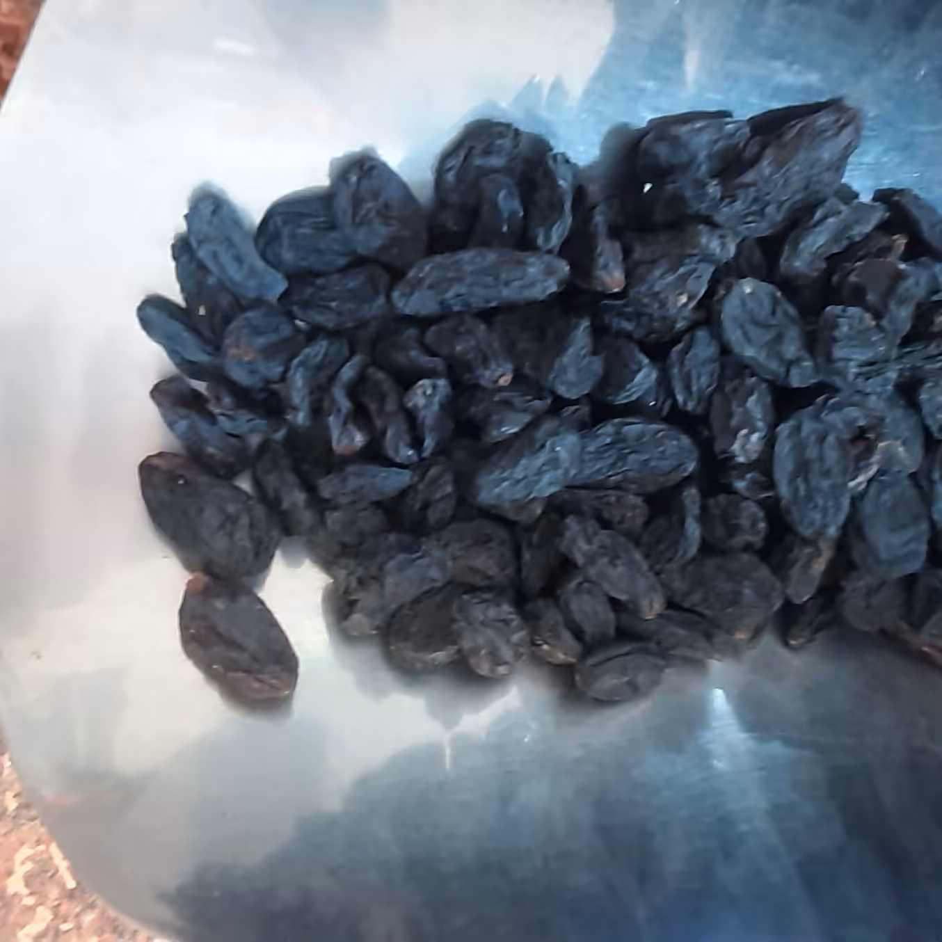 کشمش شانی درجه یک (ازبکستان) سایز درشت 