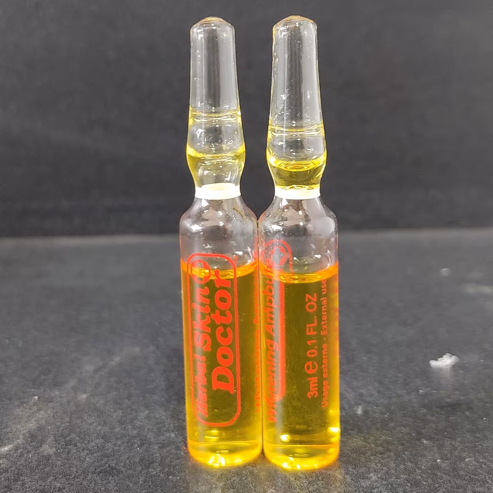 ویال مالشی( آمپول ) روشن کننده پوست دکتر اسکین Herbal Doctor Skin