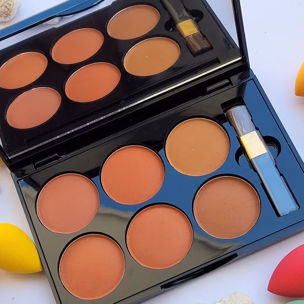 پالت رژ گونه 6رنگ این محصول اصلی هستش 2سری رنگبندی پلتaپلتb