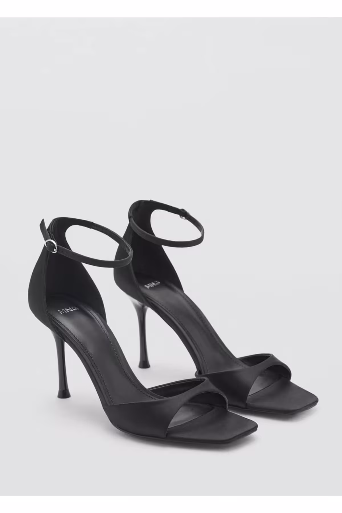 کفش پاشنه کلاسیک مشکی زنانه بلند باز اورجینال MANGO