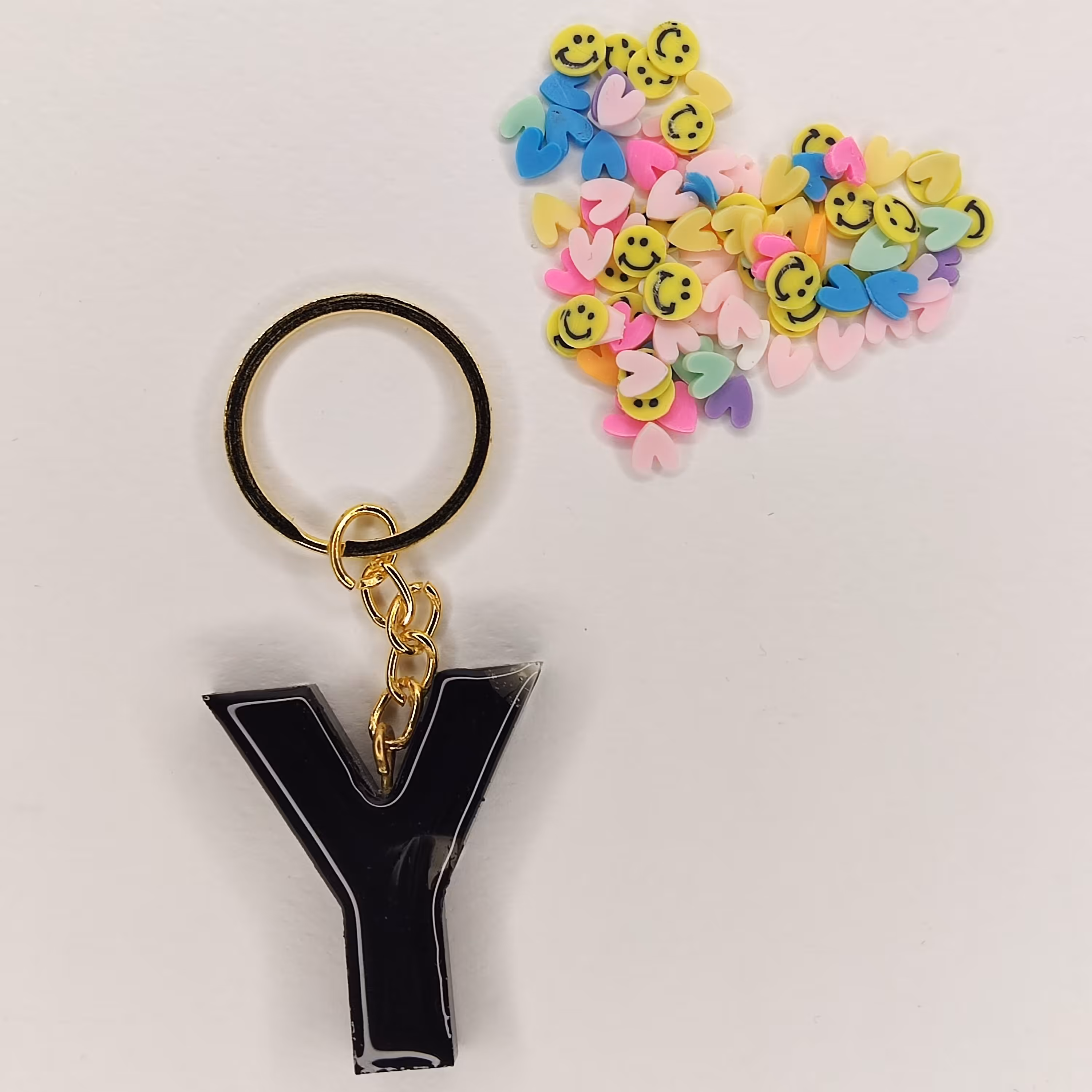 جاسویچی رزین حرف انگلیسی Y مشکی دستساز